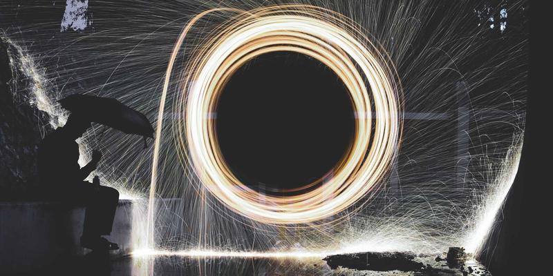 EB平板与工业触摸屏：智能制造MES系统的嵌入式解决方案选型指南