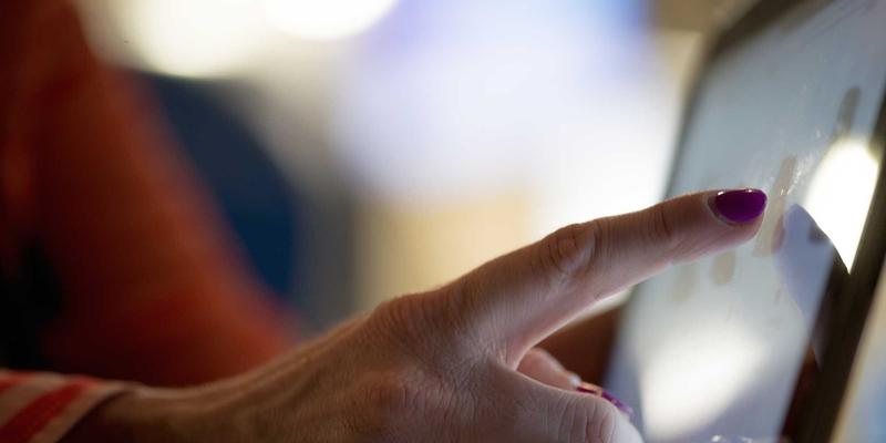 工业平板电脑远程管理与维护方案：基于IPMI和远程桌面的高效运维实践